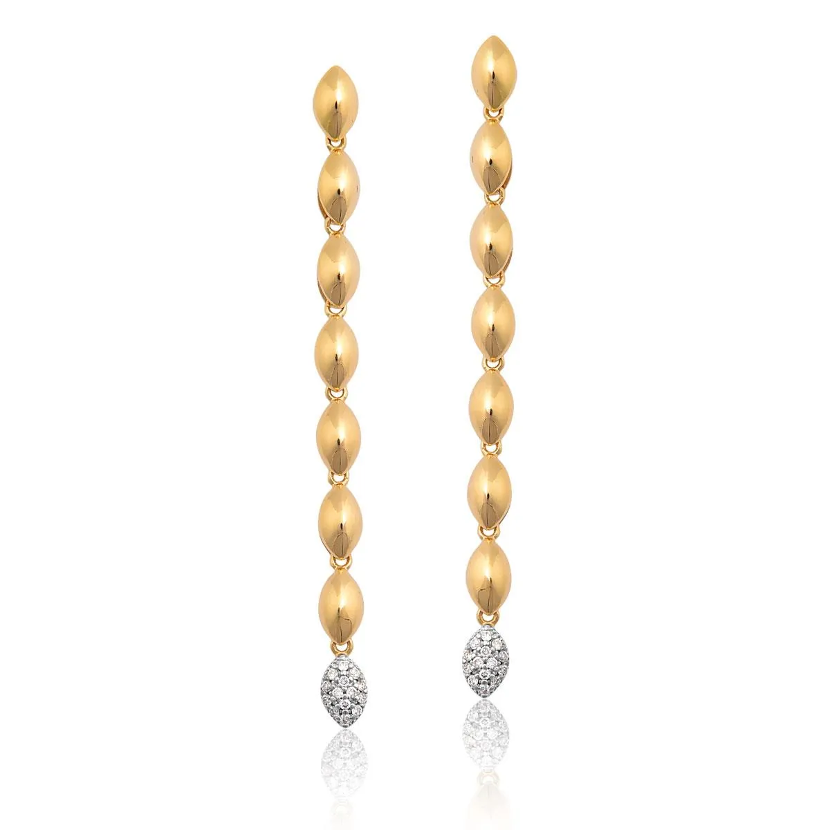 brinco de ouro 18k com diamantes.
