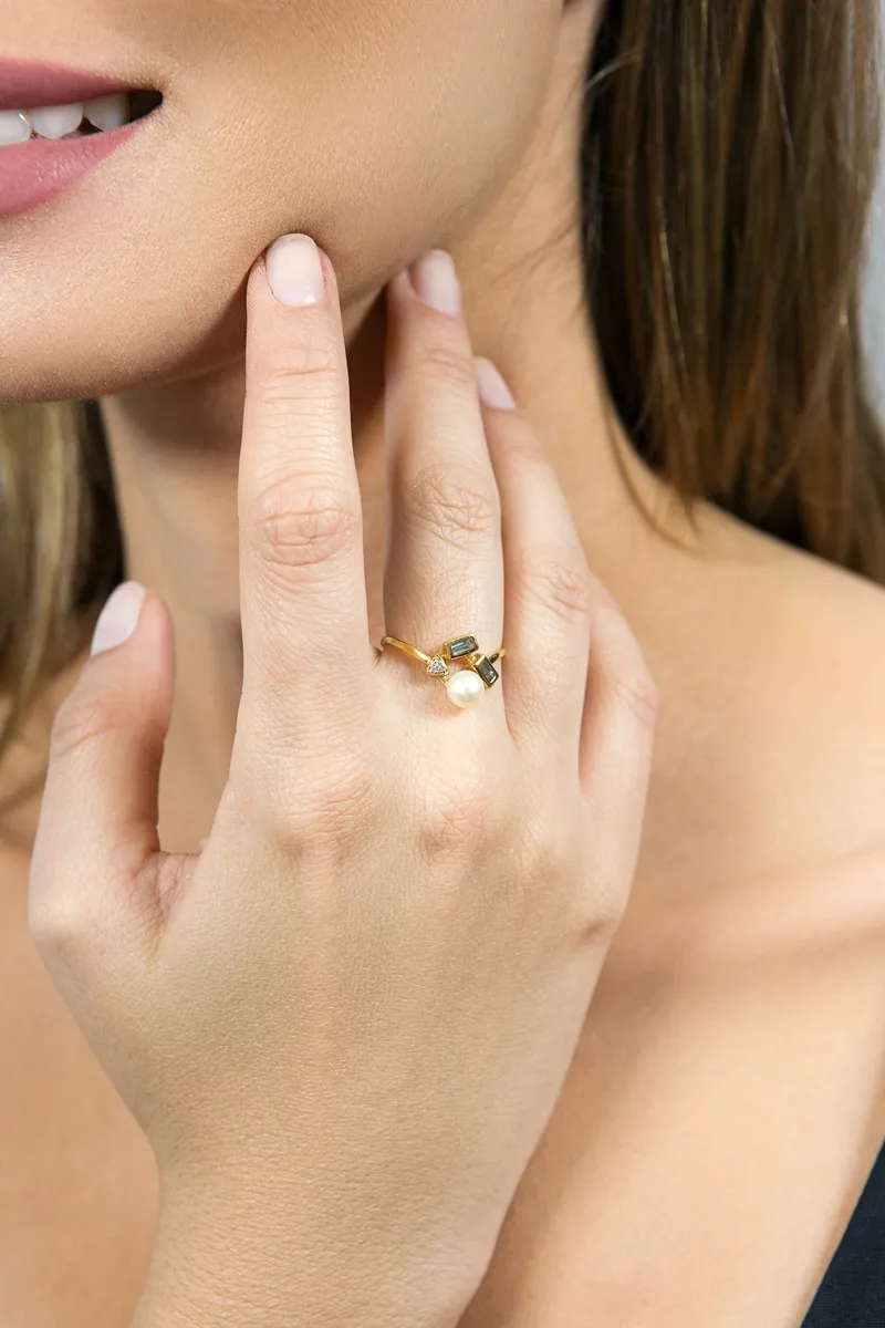 Anel de Ouro 18k com Topázio, Pérola e Diamante