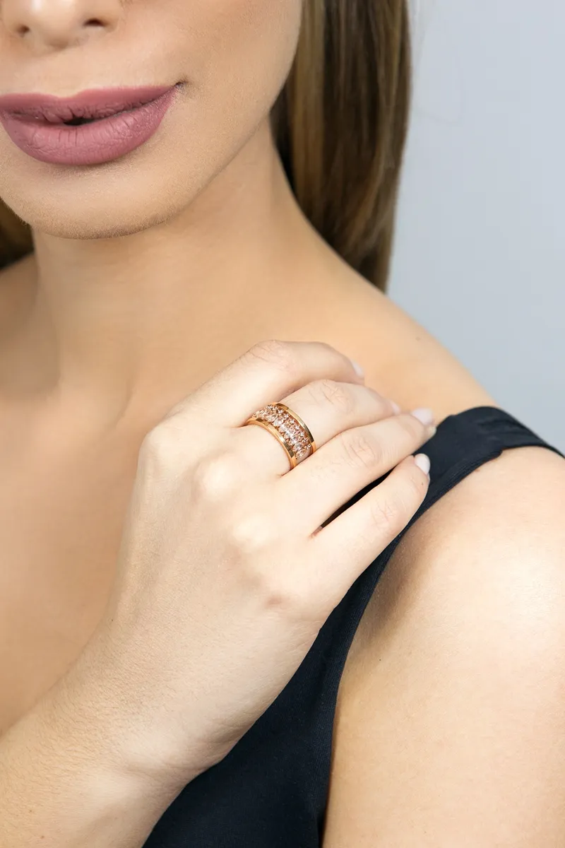 Anel de Ouro Rose 18k com Topázios