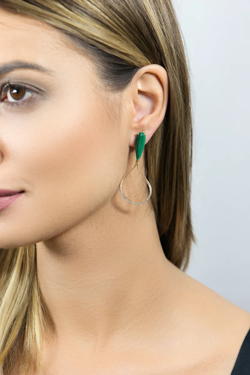 Brinco de Ouro 18k com Malaquita e Diamante