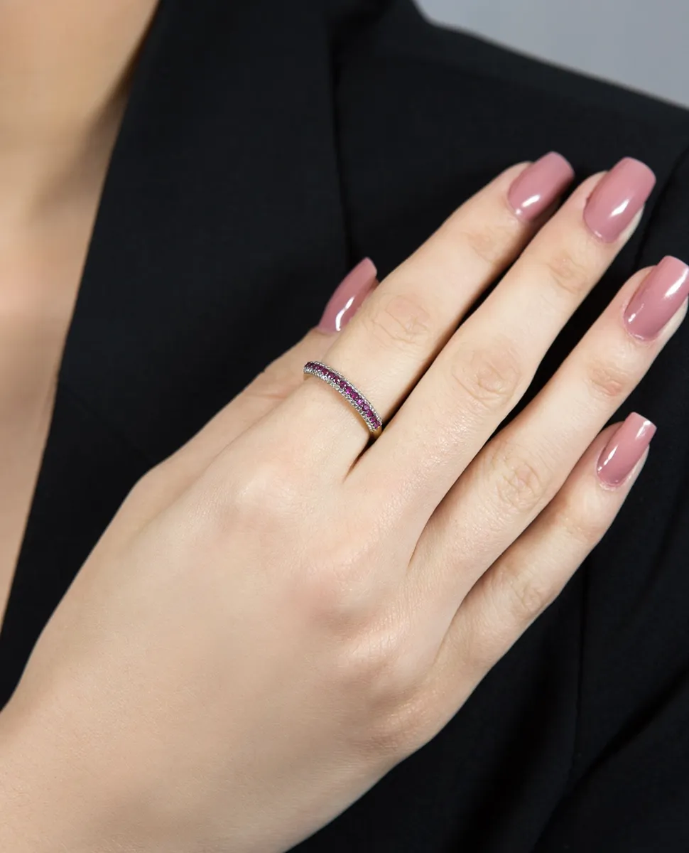 Anel de Ouro 18k meia aliança de 16,2pts de diamantes e rubis