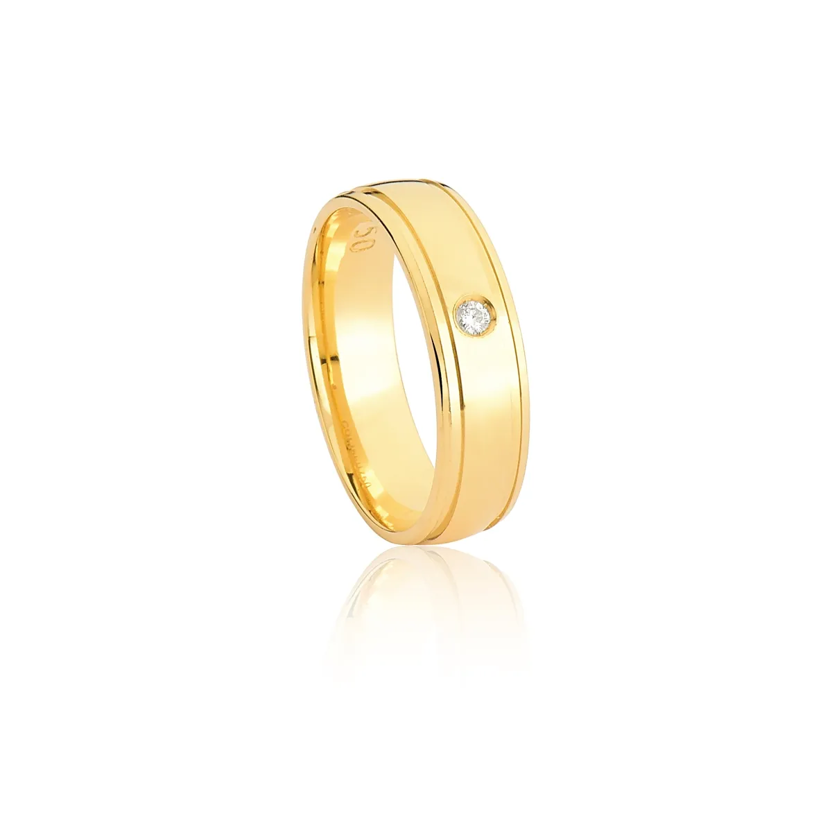 Aliança Hearts anatômica meia cana com frisos ouro 18k e 2pts de Diamantes 5MM