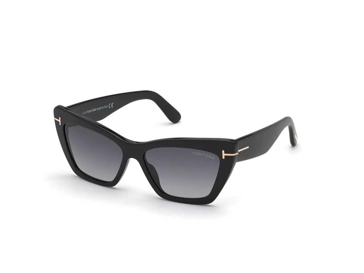 Óculos de Sol Tom Ford FT0871_5601B Acetato Preto com lentes na cor Fumê Degradê