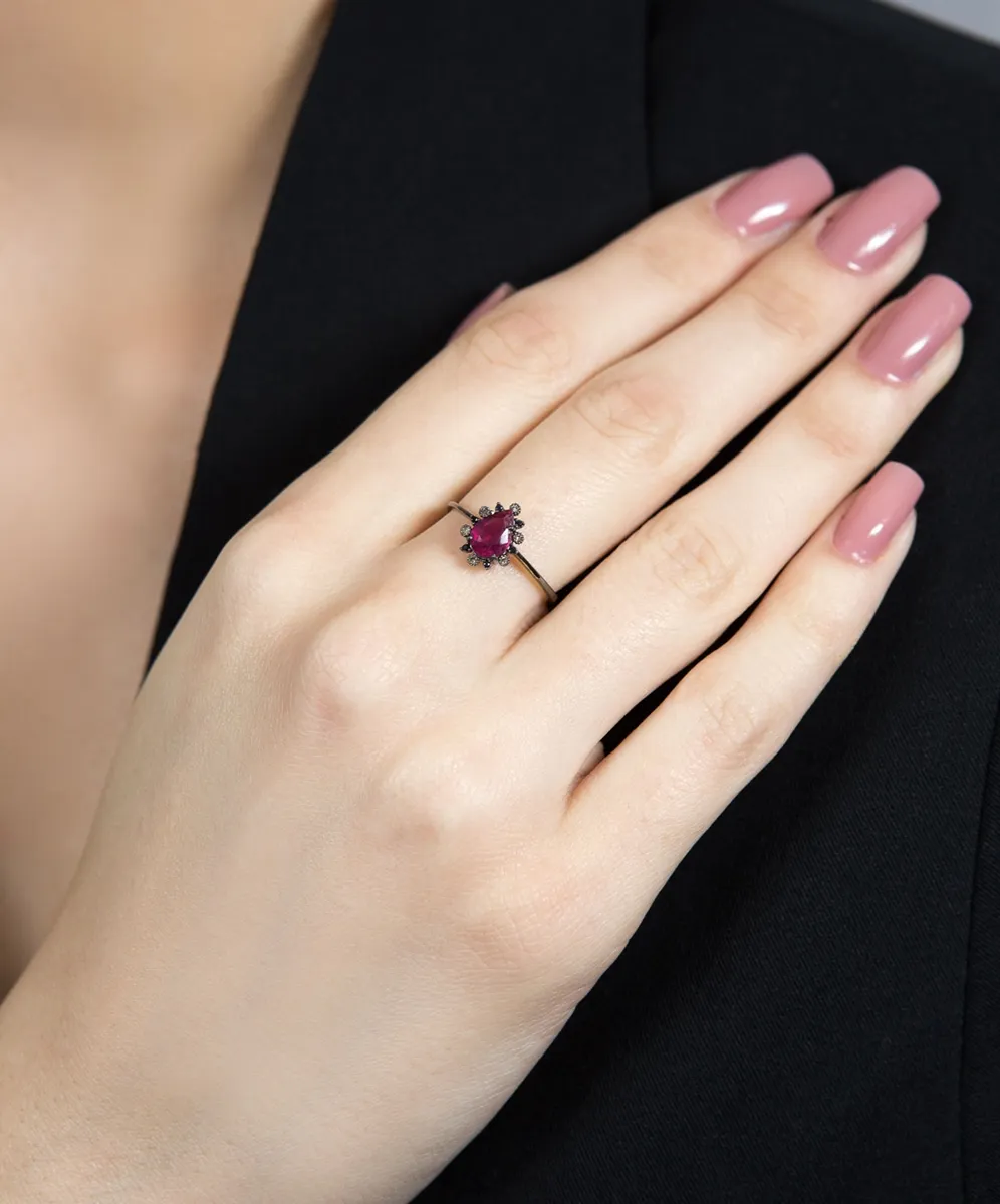 Anel de Ouro branco 18k ródio negro gemas orientais e diamantes