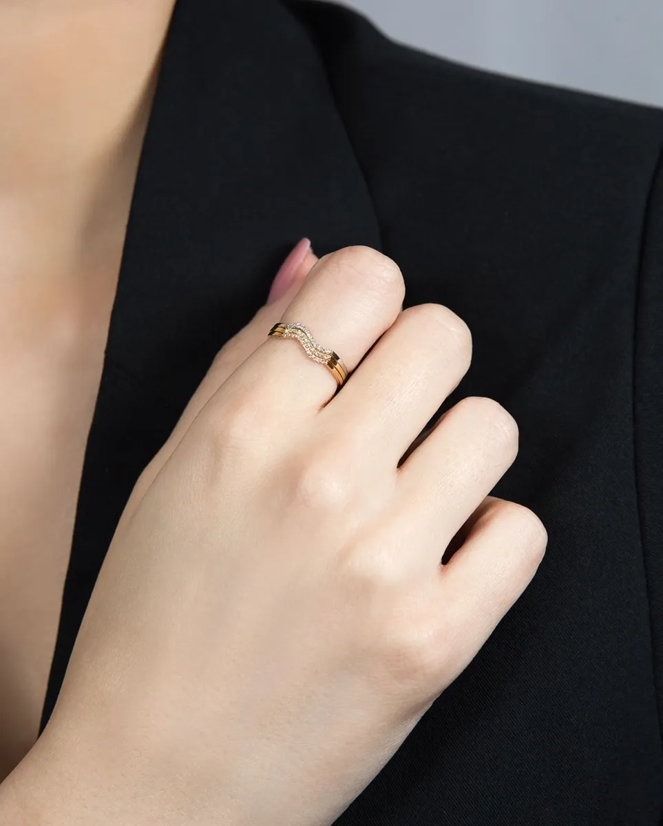 Anel de Ouro 18k aros ondulados com 10,8pts de diamantes