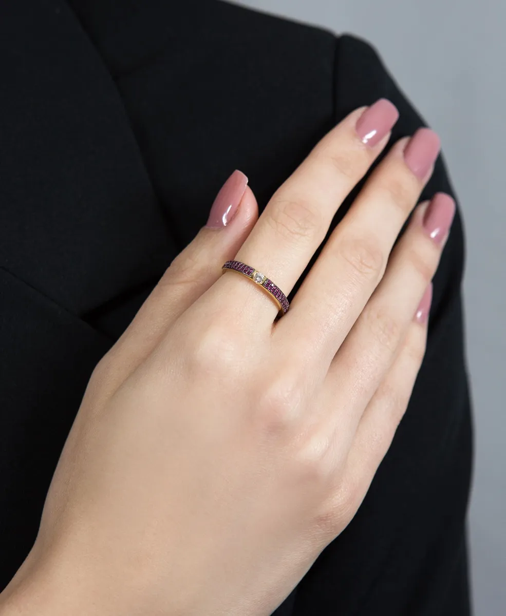 Anel de Ouro 18k meia aliança de rubi e 10pts de diamantes