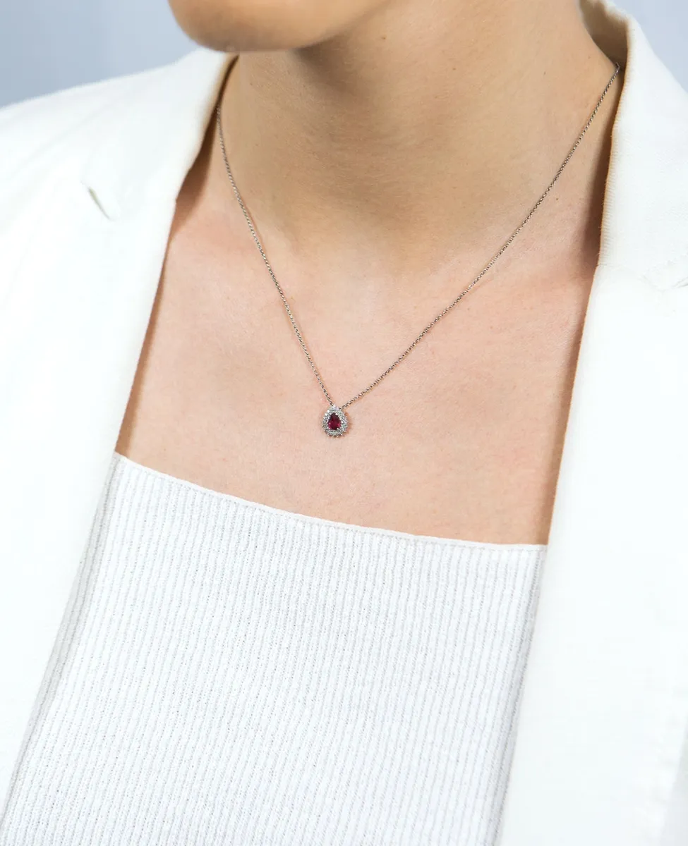 Colar de Ouro branco 18k gota de rubi com 11,1pts de diamantes