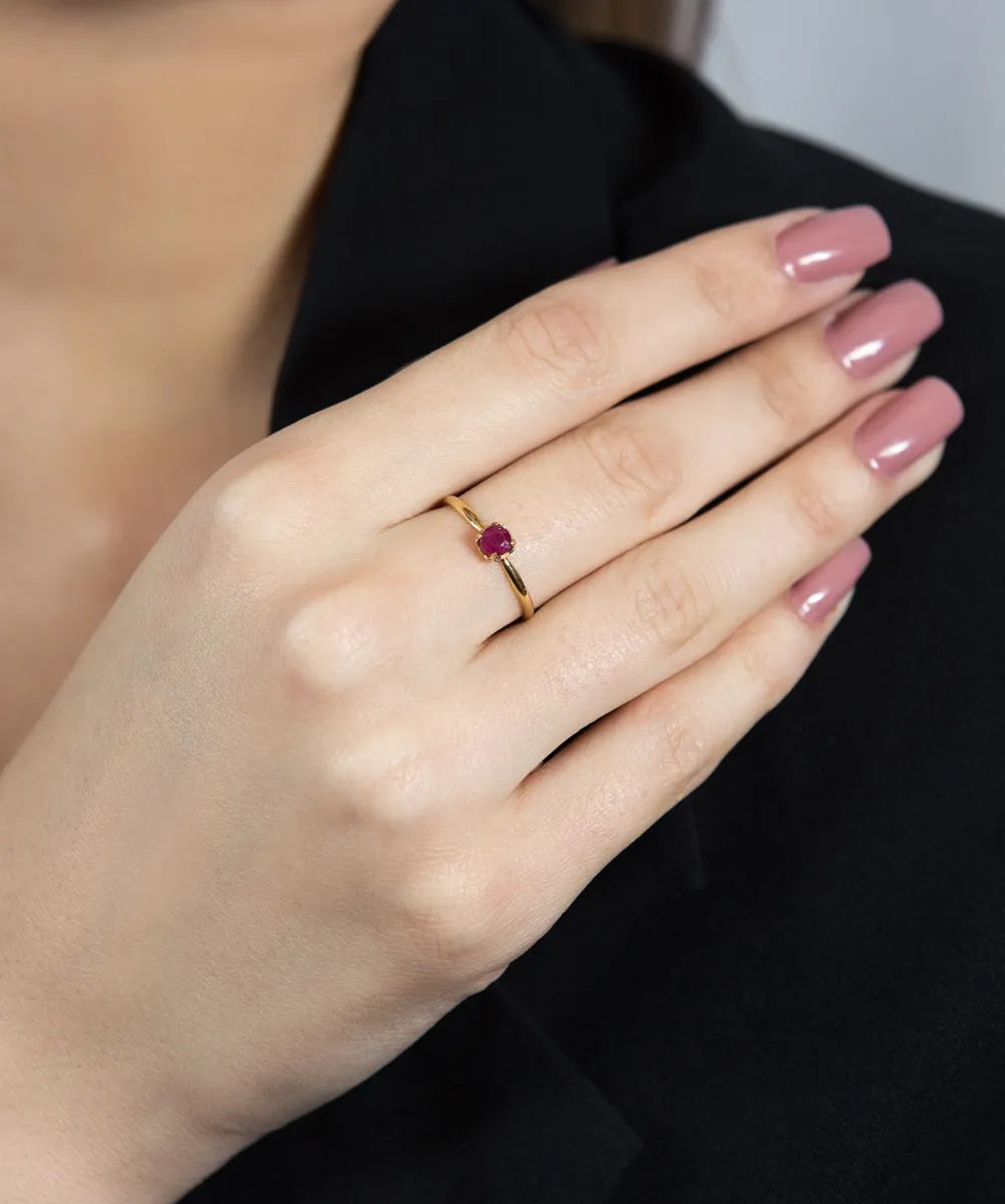 Anel de Ouro 18k solitário de 32pts de rubi