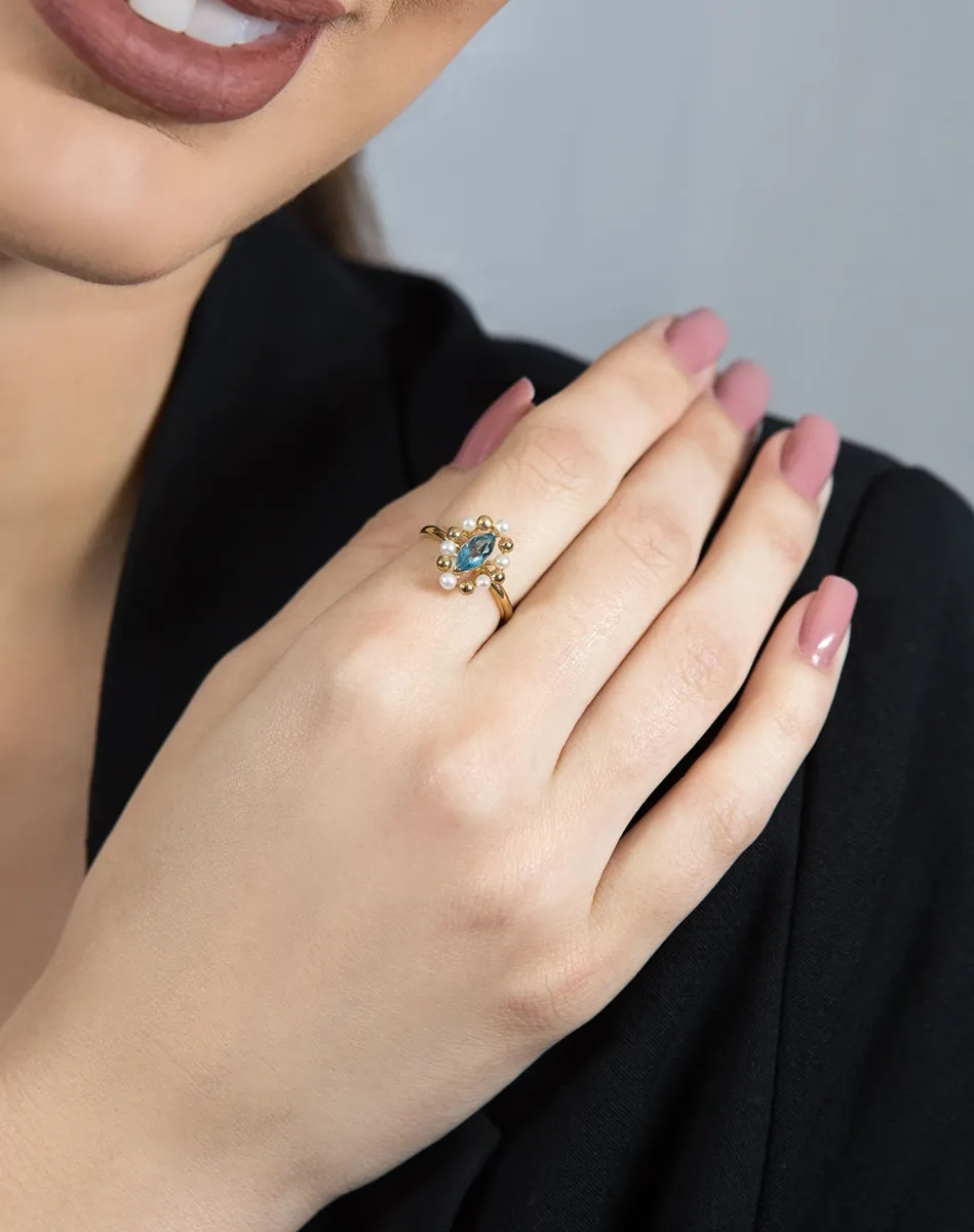 Anel de Ouro 18k com de topázio swiss e pérolas