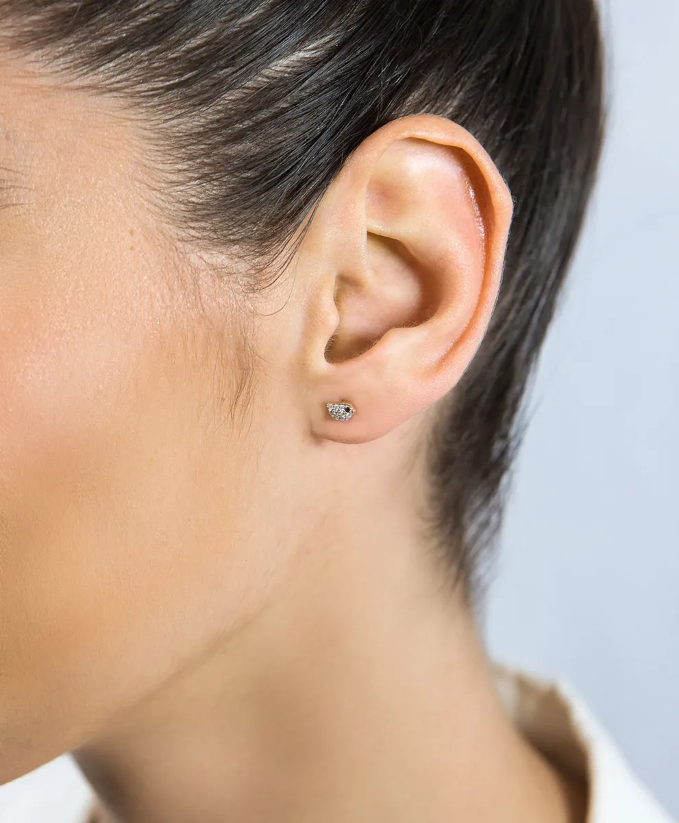 Brinco de Ouro 18k  gota de 11pts de diamantes