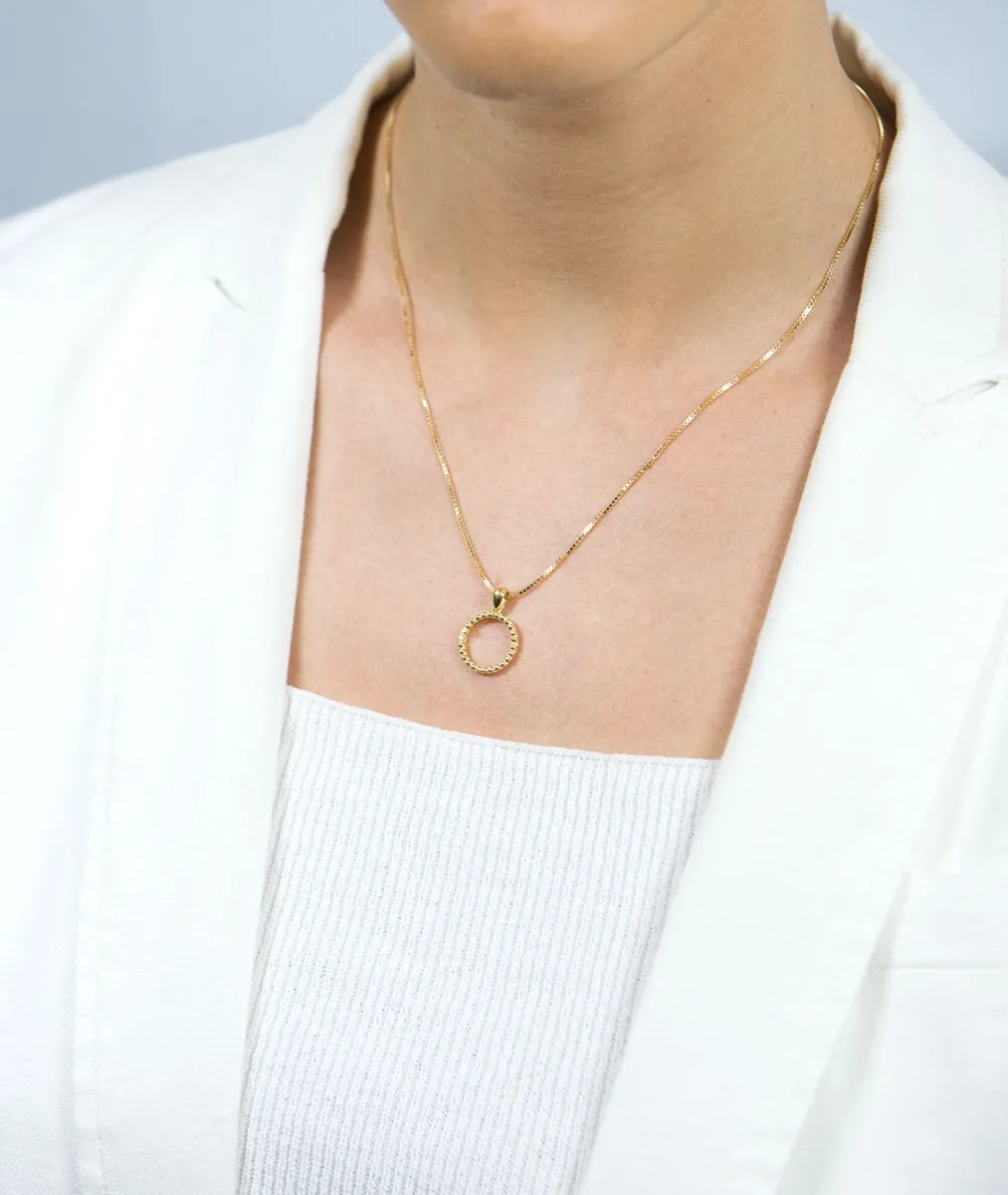 Pingente de Ouro 18k círculo vazado contorno bolinha