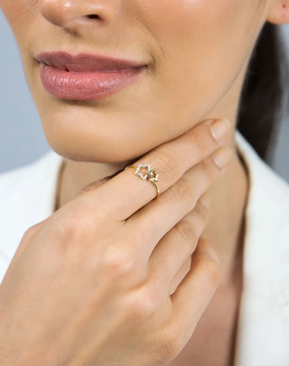 Anel de Ouro 18k estrelas vazadas com 8,5pts de Diamantes