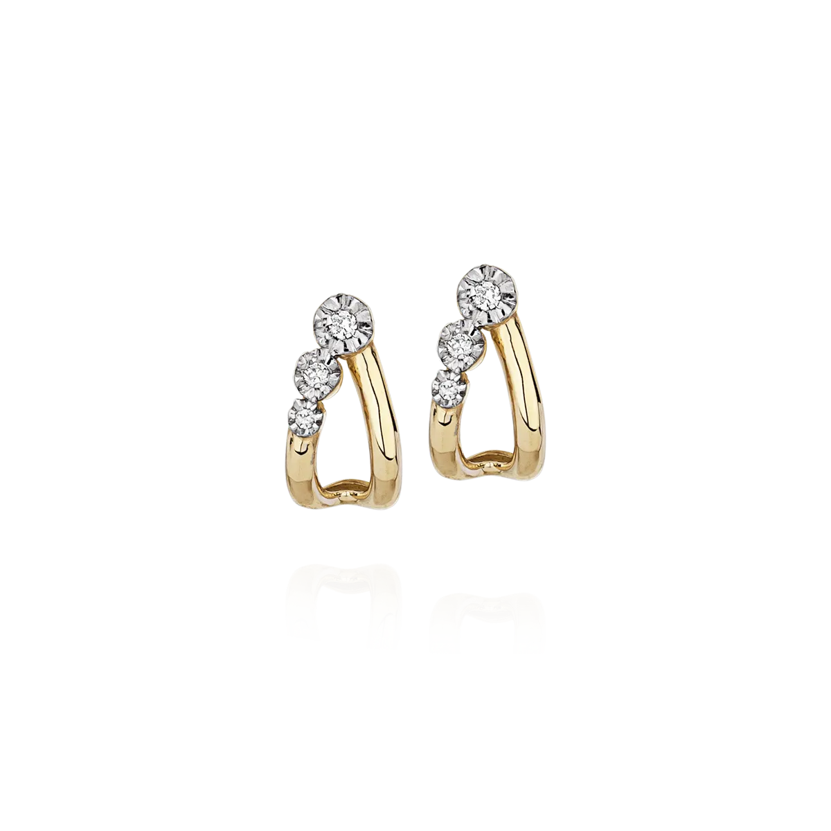 Brinco de Ouro 18k Stud encaixe vazado com Diamantes