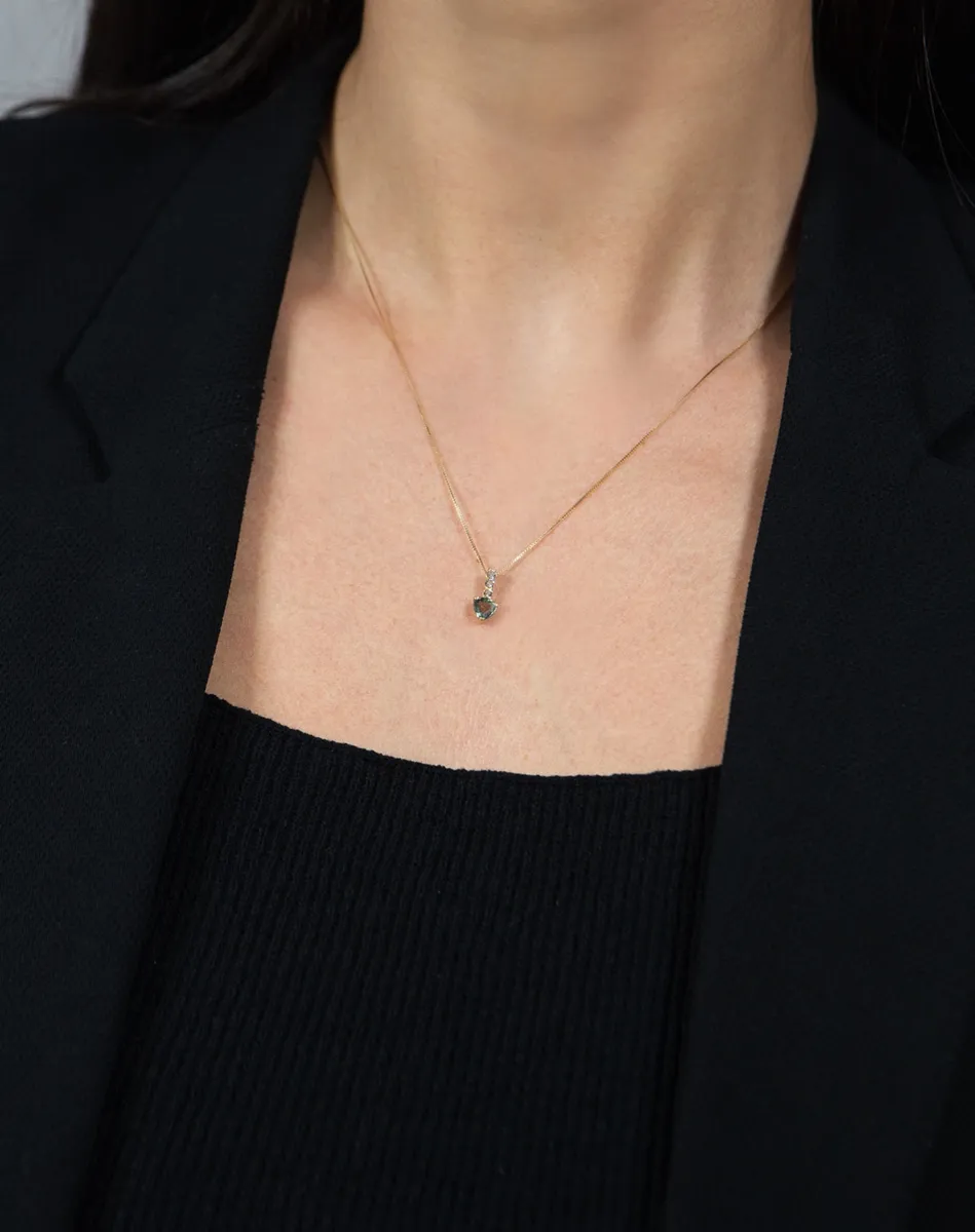 Colar de Ouro 18k gargantilha com pingente Trillion de Safira verde e Topázios brancos