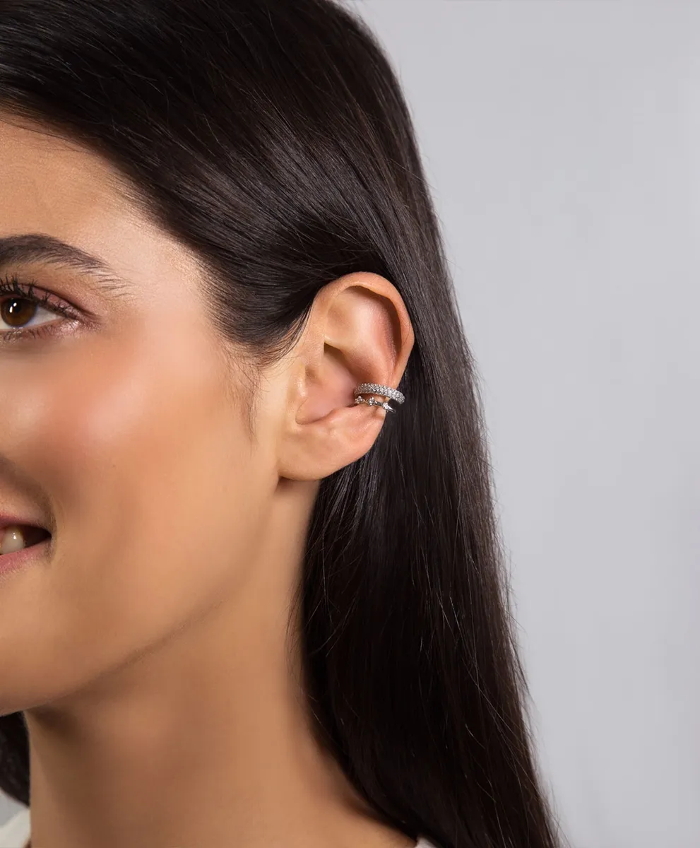 Piercing de orelha ouro branco 18k com 36pts de Diamantes