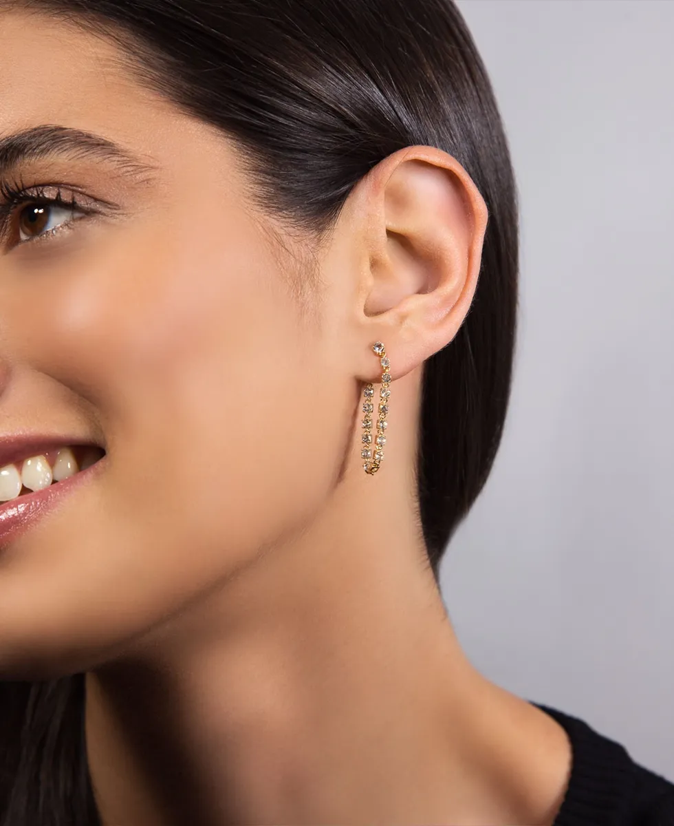 Brinco ouro 18k argola Riviera oval com Topázios brancos