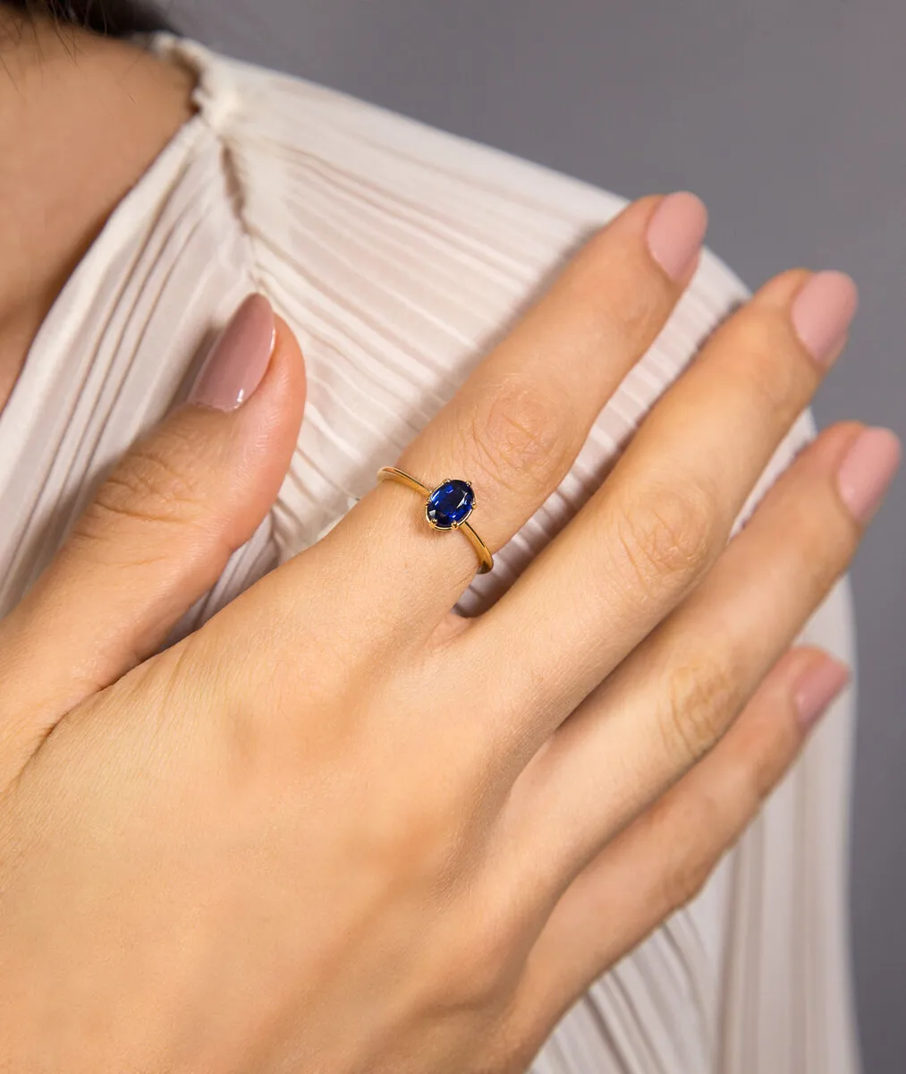 Anel gema oval ouro 18k de Cianita azul