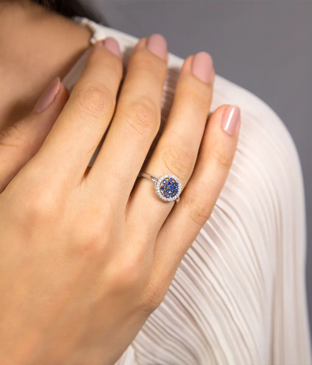 Anel chuveiro ouro branco 18k com Safiras azul e brancas