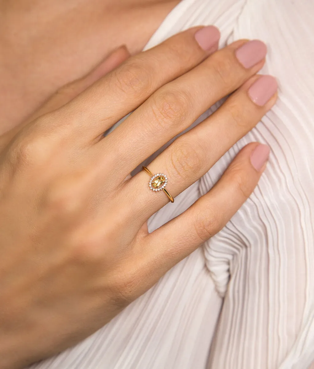 Anel gema oval de Berilo ouro 18k com 6pts de Diamantes