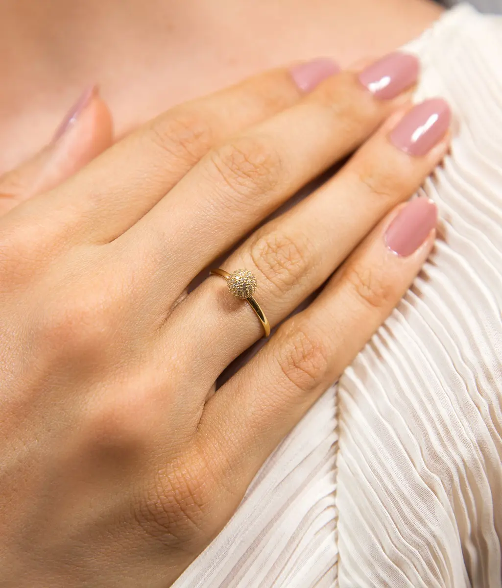 Anel esfera bola ouro 18k cravejada de Zircônias brancas