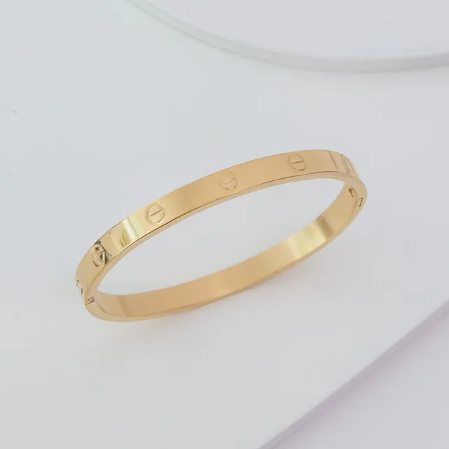 Bracelete Dourado Inspiração Catier Grosso em Aço Inoxidável