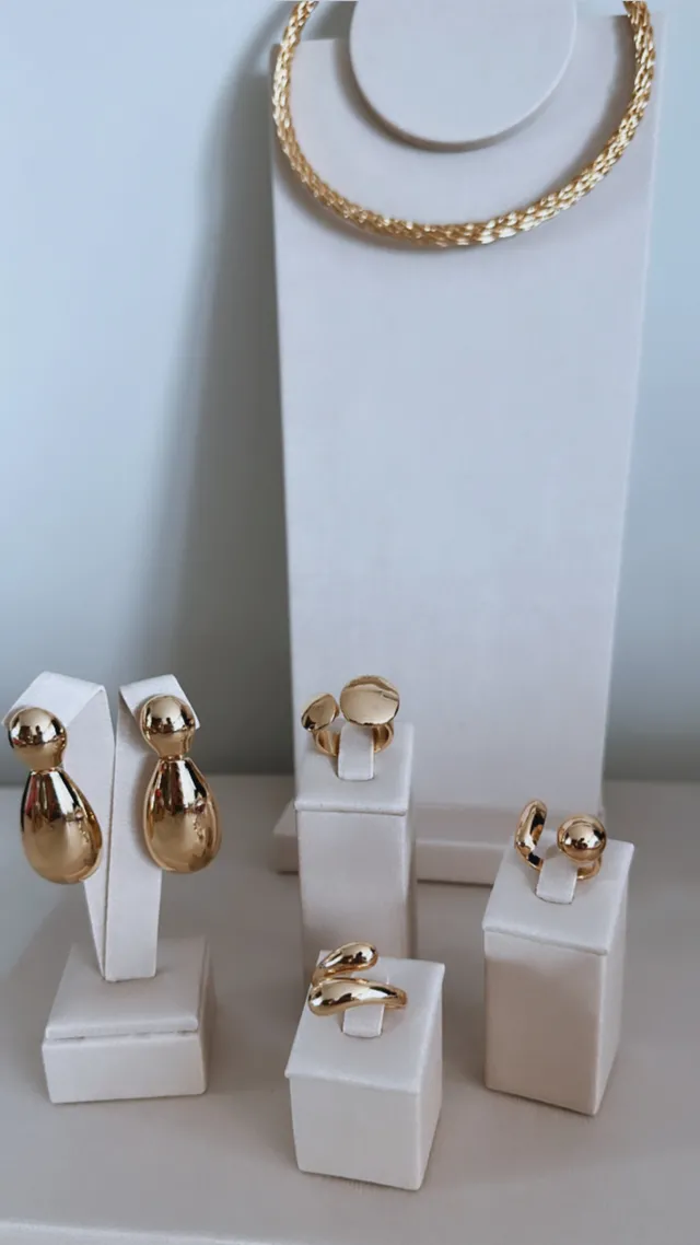 Brinco Santa Maria Gold