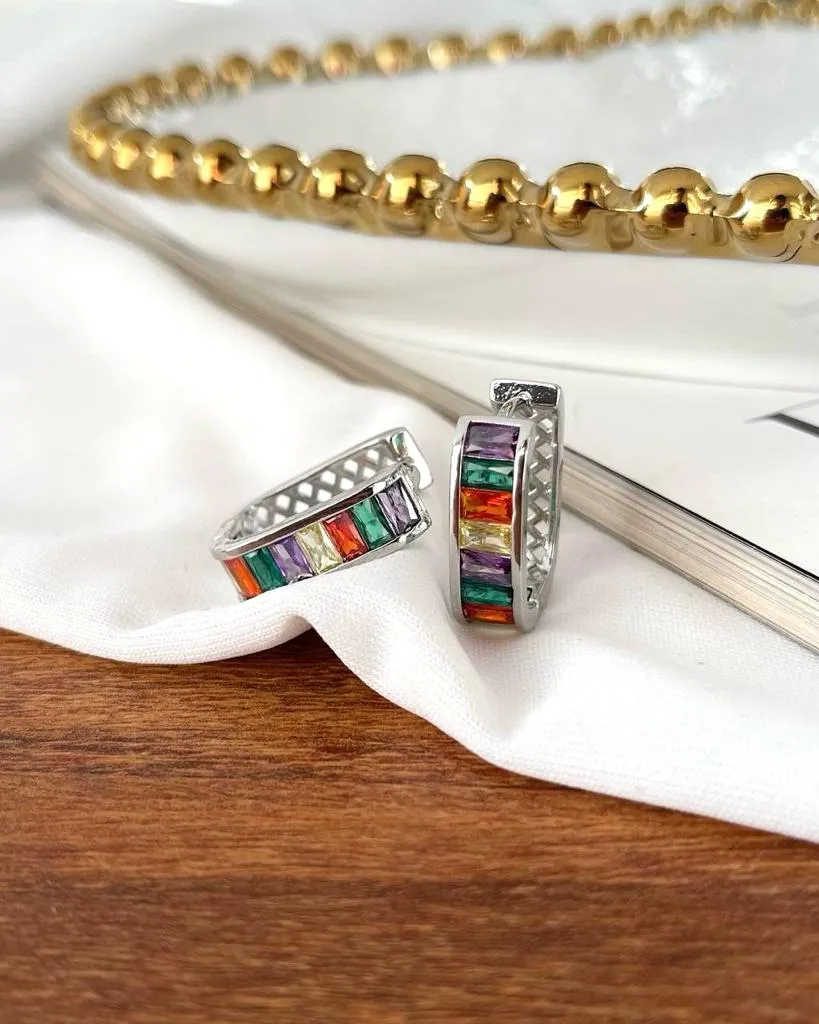 Argola Folheada a Prata com Zircônia Colors