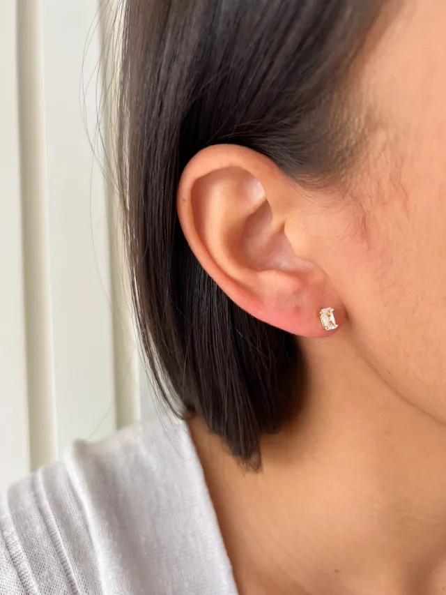 Brinco Cristal Retangular - Dourado