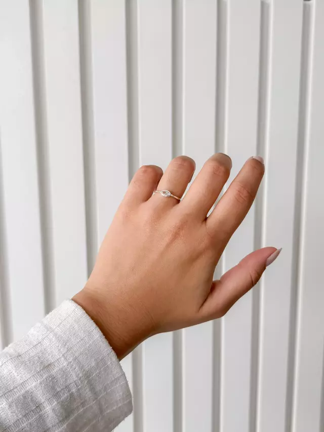 Anel Zircônia Oval - Prata