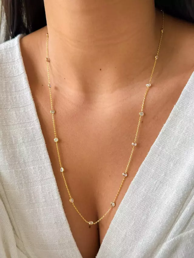 Colar Longo Ponto de Luz - Dourado