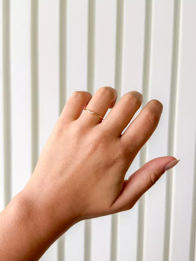 Anel Fio Cravejado - Dourado