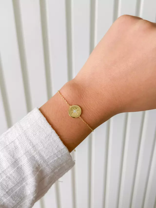 Pulseira Estrela Cravejada - Dourada