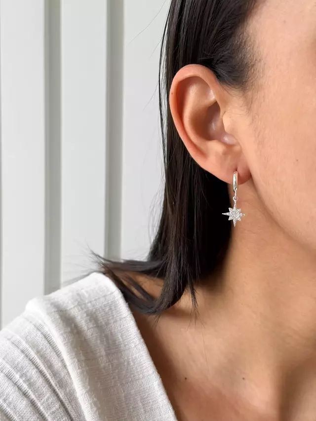 Argola Estrela Cravejada - Prata