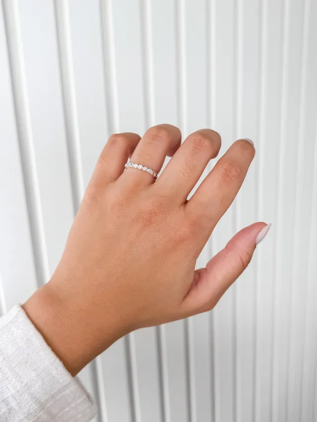 Anel Mini Zircônias - Prata