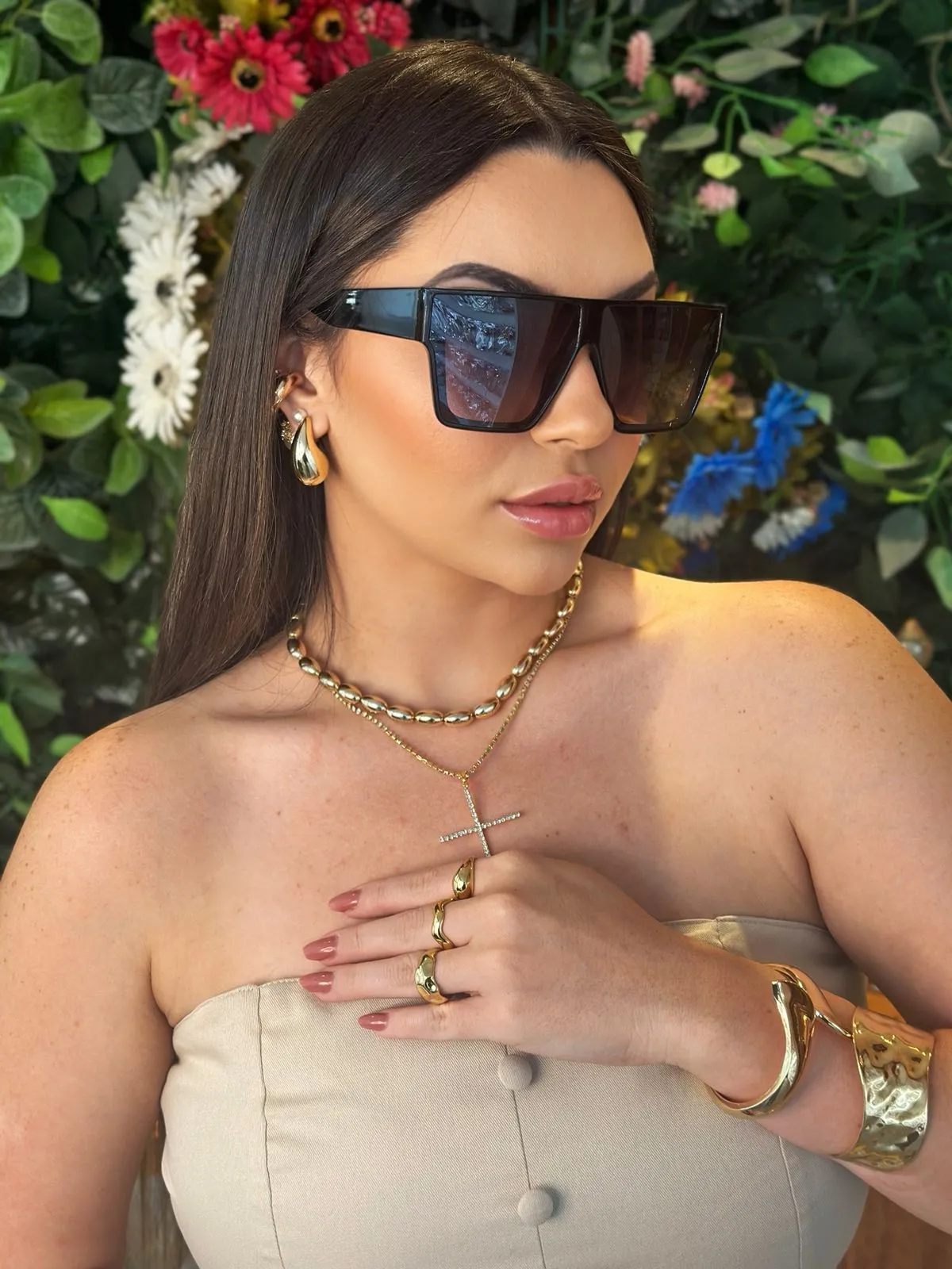 Óculos de Sol Oversized Quadrado Preto Lente Degradê