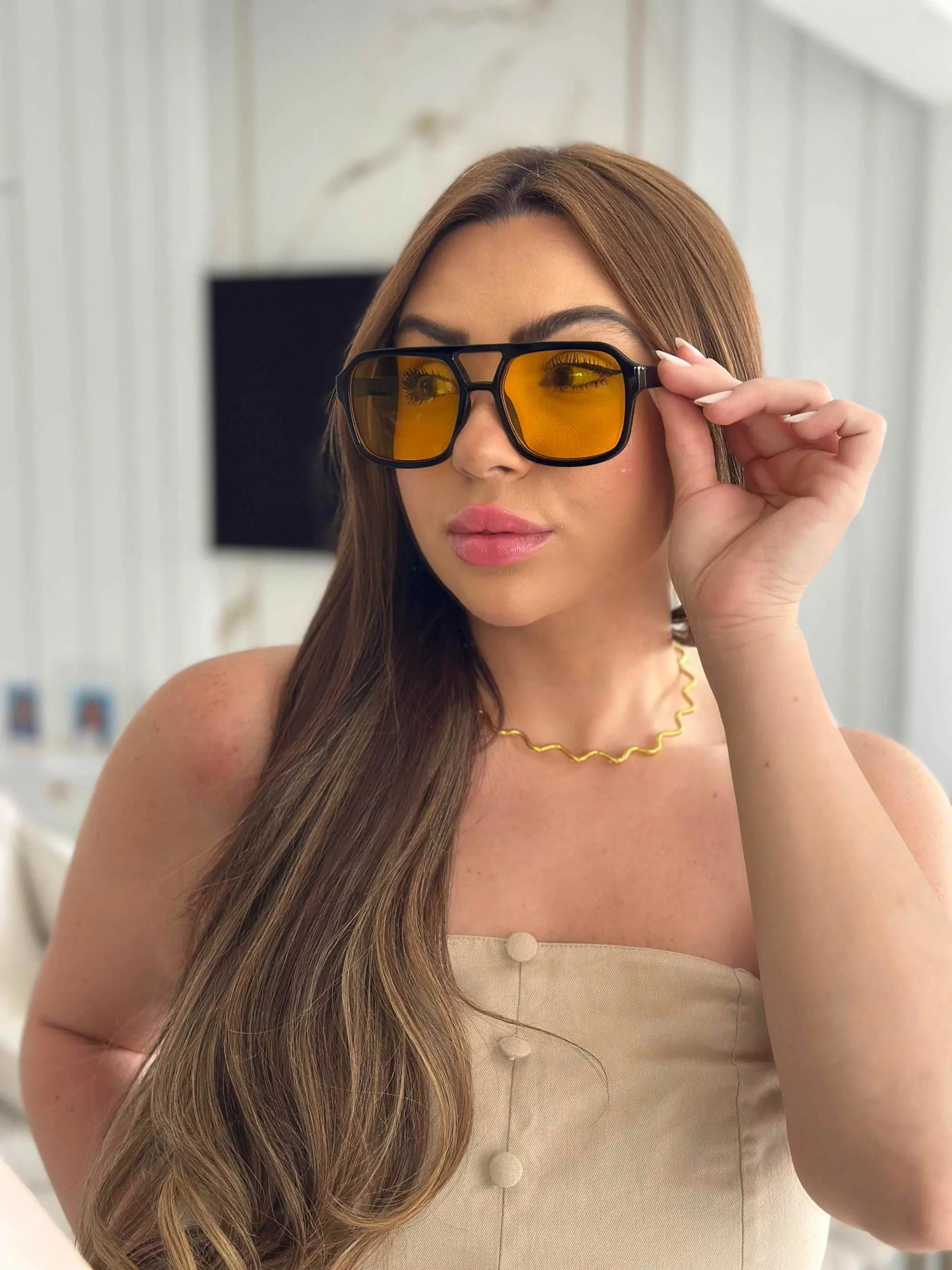 Óculos Julia Armação Preta Lente Amarela