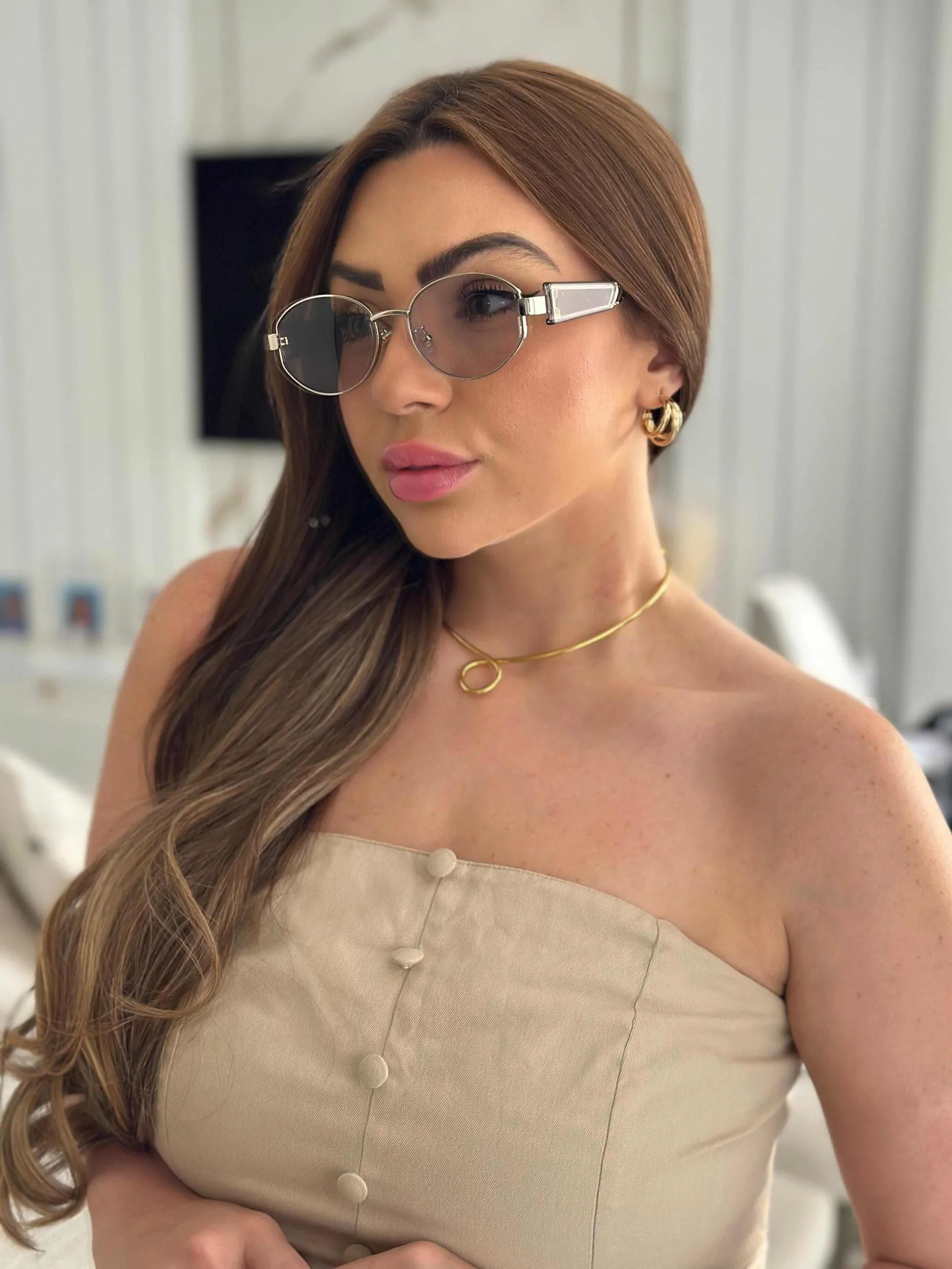 Óculos Ruth Armação Preta Translucida e Lentes Transparentes