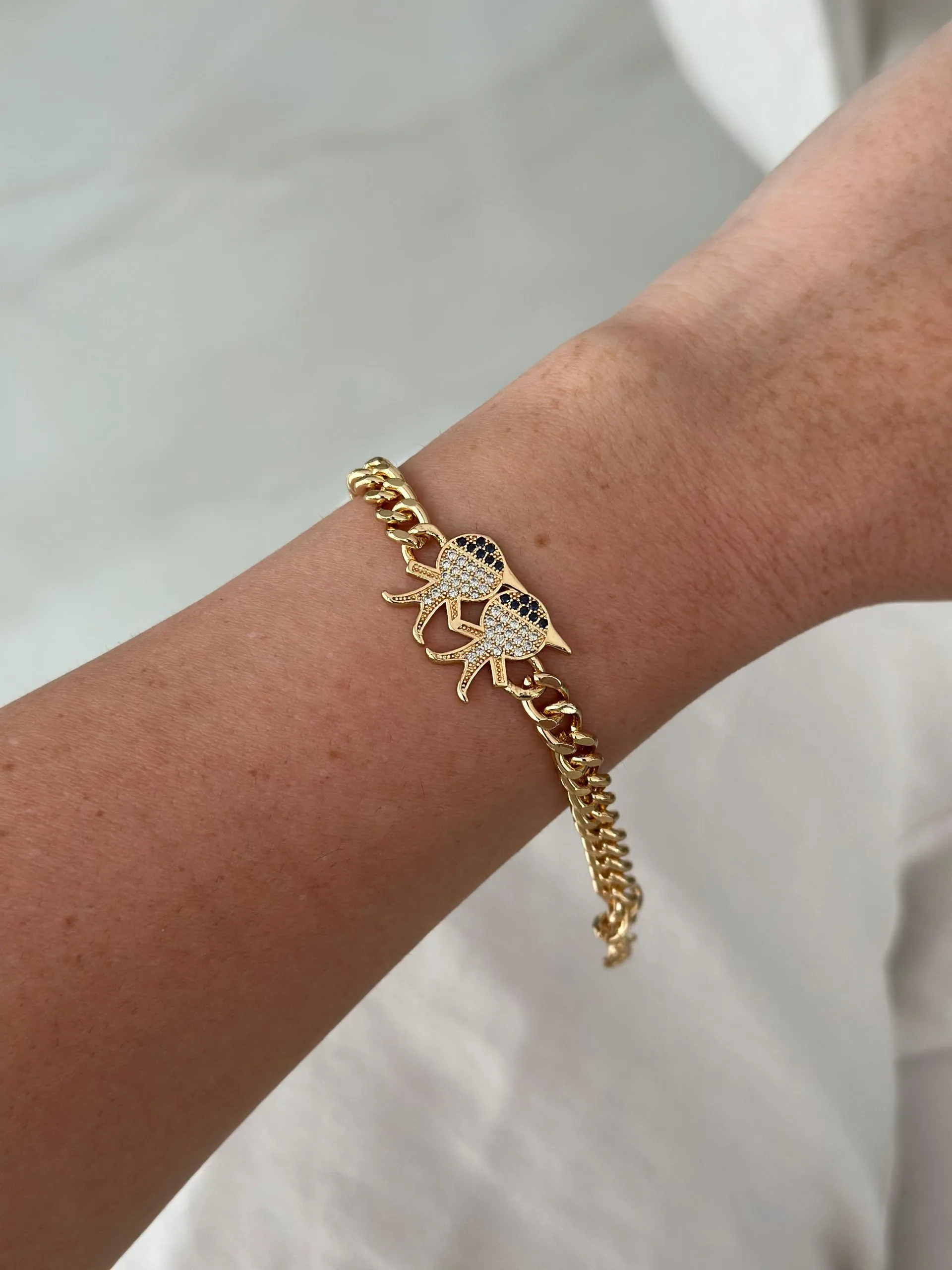 Pulseira Filhos Cravejada Folheada a Ouro 18k