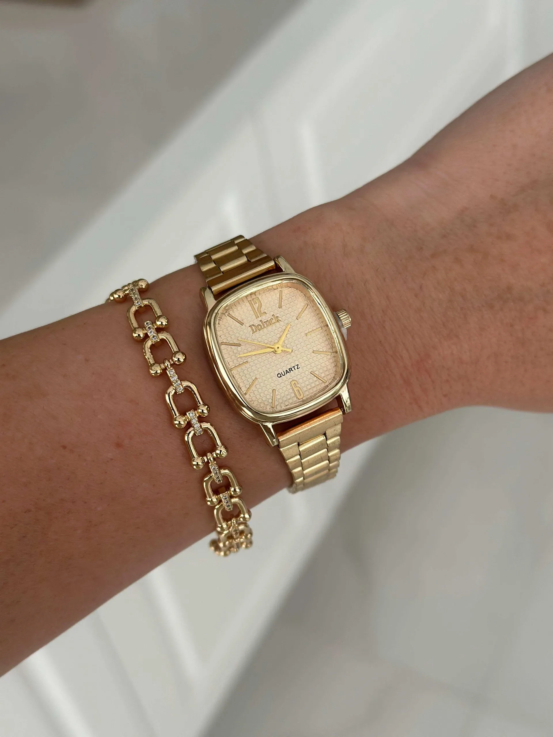 Relógio Aço Inoxidável Dourado Fundo Gold