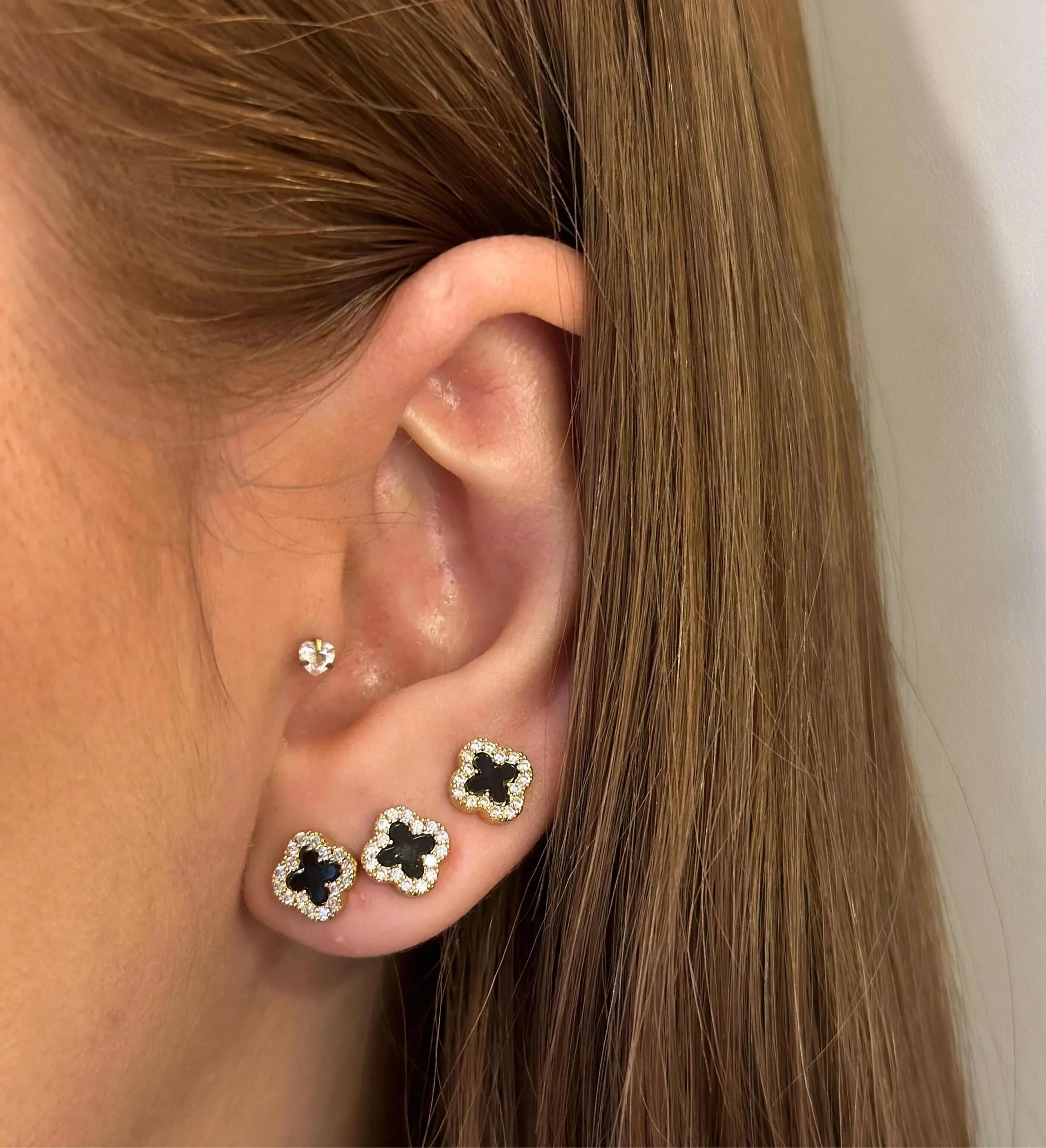 Trio Folheado a Ouro 18K Inspiração Virginia Cravejado Preto